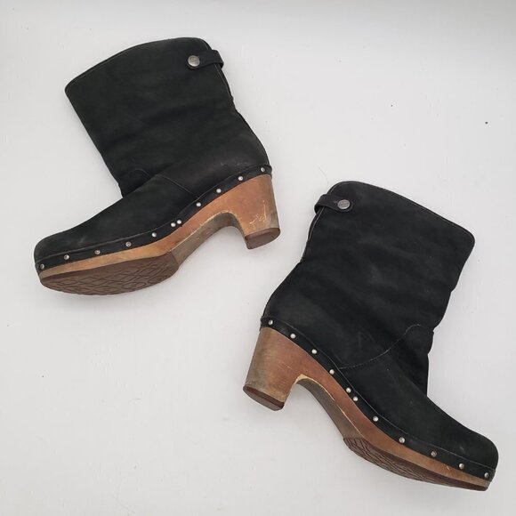 UGG Women’s Lynnea Shearling Fold Down Two-Way Clog Boot Black/Creme Size 8 - Picture 6 of 10